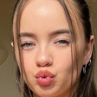 Olivia Bell Nua