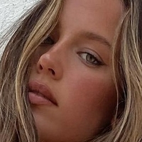 Olivia Mathers Nua