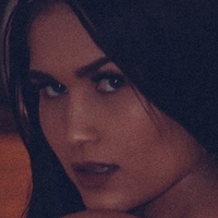 Peyton Freestone Nua