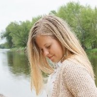 Phoebe Schmidt Nua