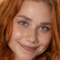 Polly Flame Nua