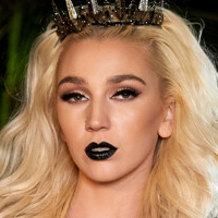 Queenkendra Nua