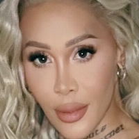 queenyella Nua