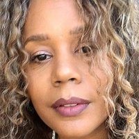 Rachel True Nua
