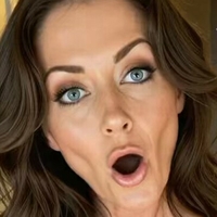 Rafaella Capri Nua