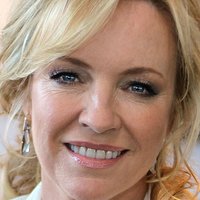 Rebecca Gibney Nua