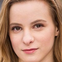Rebecca Gruss Nua