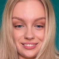 rebeccaa Nua
