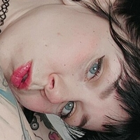 Richelle Meriah Levesque Nua