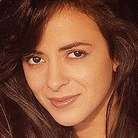 Roberta Vasquez Nua