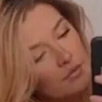 Romy Deselover Nua