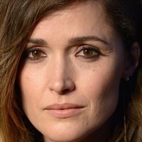 Rose Byrne Nua