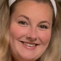 Rosie Wise Nua