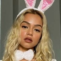 Sabrina Tutusaus Nua