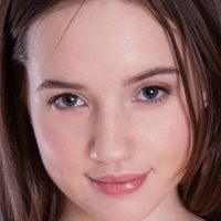 Sabrina Young Nua