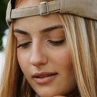 Sara Hestanislau Nua