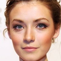 Sarah Bolger Nua