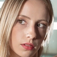 sarah_hh_00 Nua