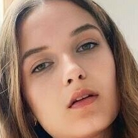 sarah_holland Nua