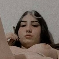 SativaLola Nua