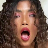 sheisqueen Nua