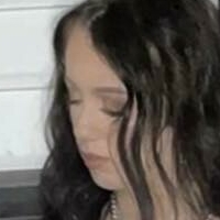 Shelby Dias Nua