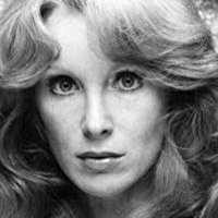 Sondra Currie Nua