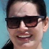 Sonia Amoruso Nua