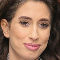 Stacey Solomon Nua