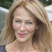 Suzanne Bjerrehuus Nua
