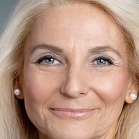 Suzanne Colin Nua