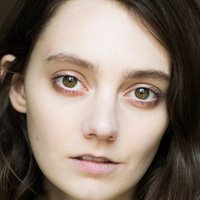 Tanya Reynolds Nua