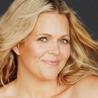 Taryn Brumfitt Nua