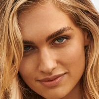 Taylor Sharpe Nua