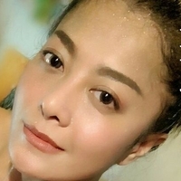 Thai Model Champagne Nua