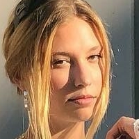 The Perfect Girl Nua