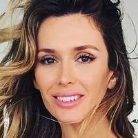 Tika Camaj Nua