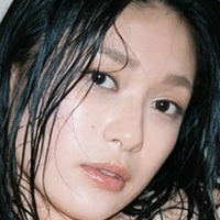 Tomoe Yamanaka Nua