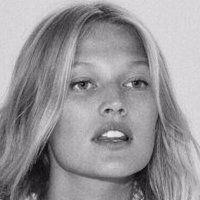 Toni Garrn Nua