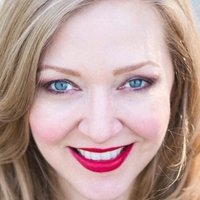 Tracy Ryan Nua