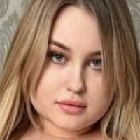 valentina_reina Nua