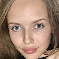 Valerie Flor Nua