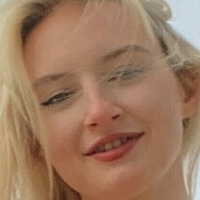 Valery Jones Nua