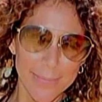 Vica Andrade Nua