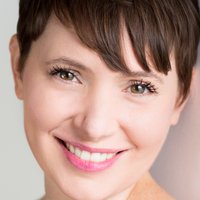 Victoria Bidewell Nua