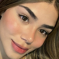 Victoria Valentina Nua