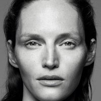 Vivien Solari Nua