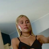Winona Riley Nua