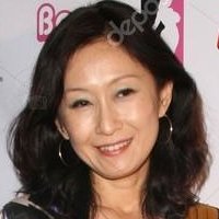 Yumi Yoshiyuki Nua