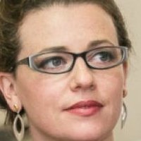 Yvonne Ross Nua
